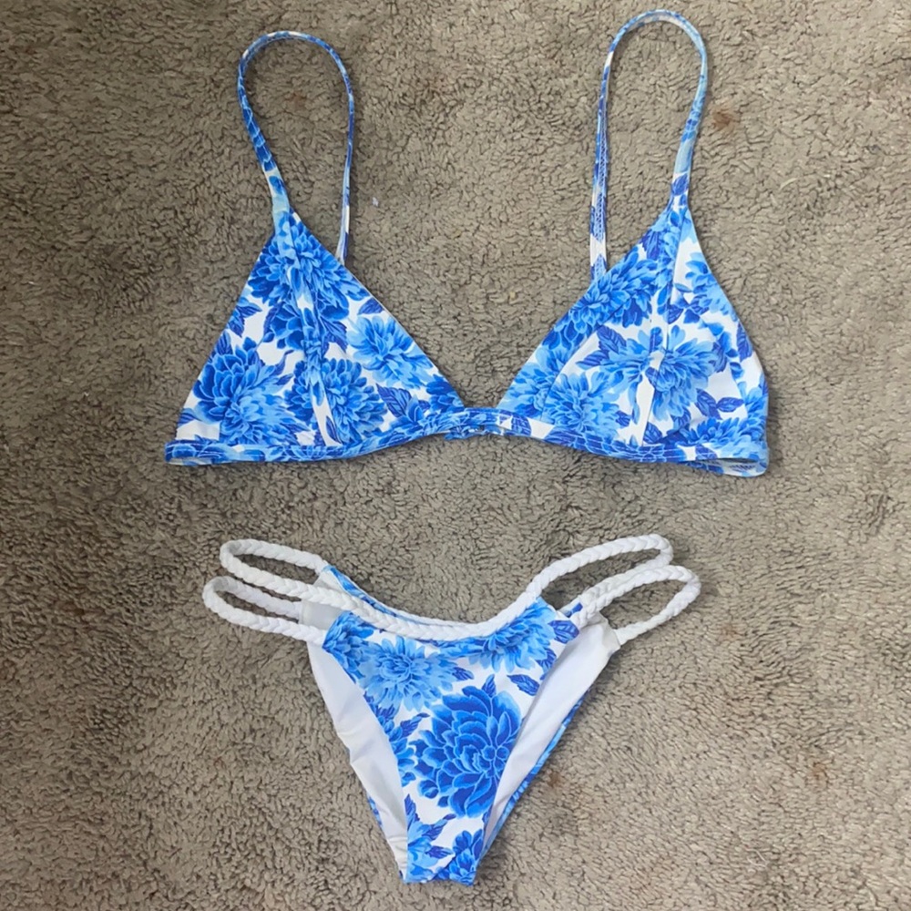 Frankies Bikini